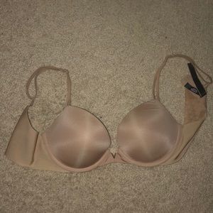 Victoria’s Secret bra